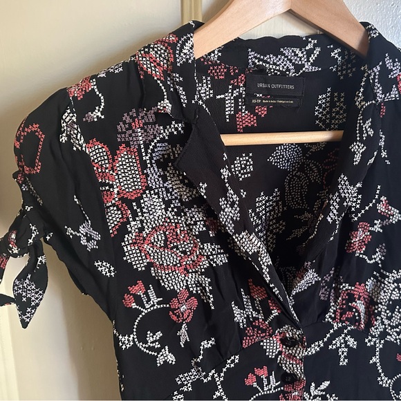 Urban Outfitters dress - Picture 2 of 6